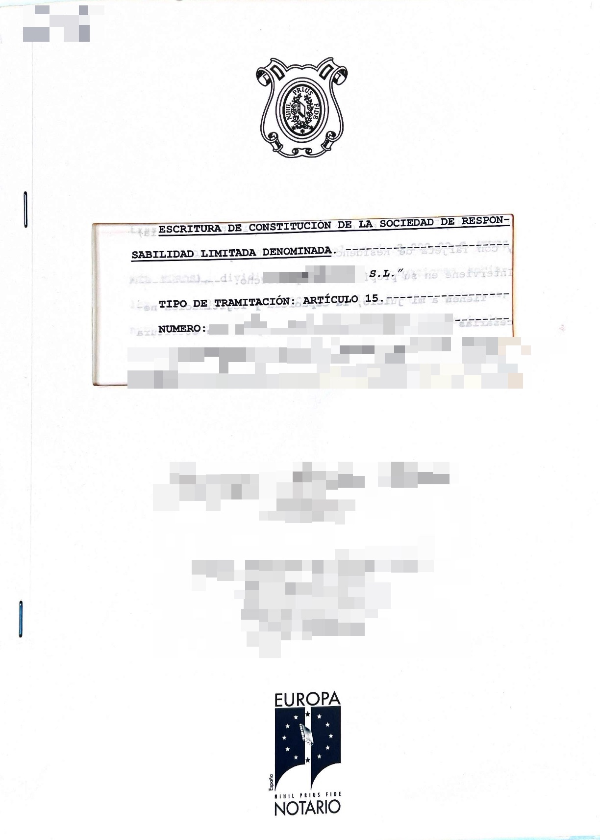 Escritura de constitución — the SL's constitutive deed from the notary