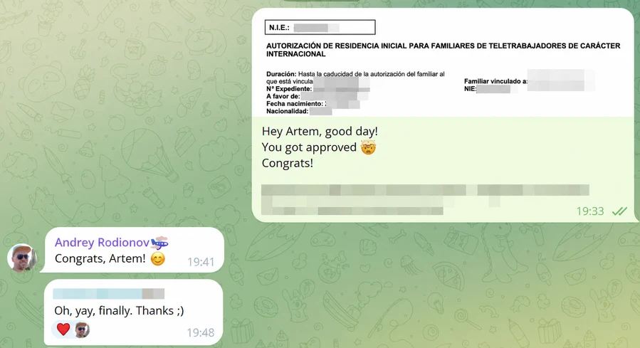 Screenshot of a client's WhatsApp conversation with EspañaGo about their Spain visa