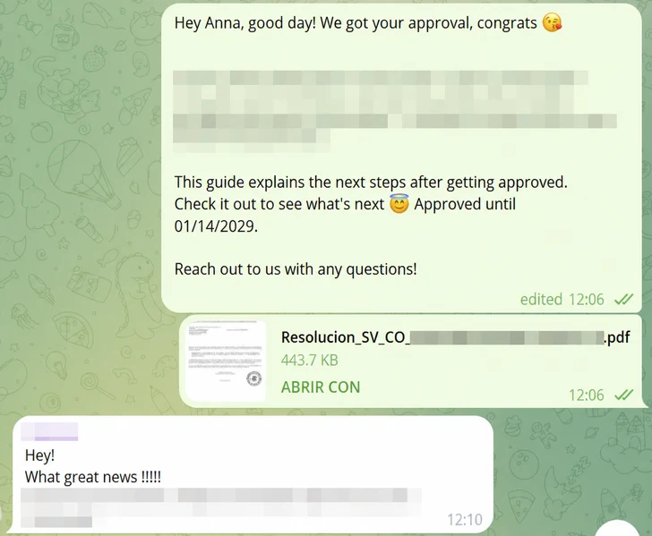 Screenshot of a client's WhatsApp conversation with EspañaGo about their Spain visa